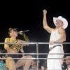 Le DJ Diplo fait la fête au concert d'Anitta organisé lors de la parade du carnaval de Salvador (20 - 25 février 2020), le 21 février 2020.