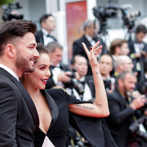 Thomas Vergara et sa femme Nabilla Benattia (enceinte) - Montée des marches du film "A Hidden Life" lors du 72ème Festival International du Film de Cannes. Le 19 mai 2019 © Jacovides-Moreau / Bestimage