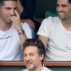 Luca et Enzo Zidane dans les tribunes des Internationaux de France de Tennis de Roland Garros à Paris, le 10 juin 2018. © Dominique Jacovides - Cyril Moreau/Bestimage