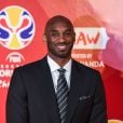 Kobe Bryant, ambassadeur de la Coupe du monde, réagit lors de la cérémonie de tirage de la Coupe du monde de basket-ball FIBA 2019 à Shenzhen, dans le sud de la Chine, le 16 mars 2019.