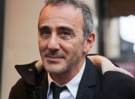 Élie Semoun craque : sa nouvelle coiffure, drôle de point commun avec son fils !
