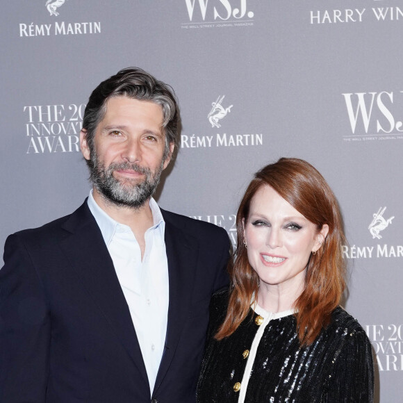 Bart Freundlich et Julianne Moore - Les célébrités lors de la soirée WSJ Innovators Awards au musée d'Art Moderne à New York, le 6 novembre 2019.