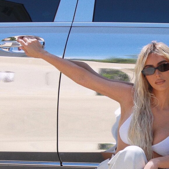 Kim Kardashian a partagé sa tenue de confinement, sur Instagram, le 20 mai 2020