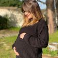 Mathilde Vernon, la compagne de Vincent Desagnat, est enceinte. Publication Instagram datée du 25 février 2020.