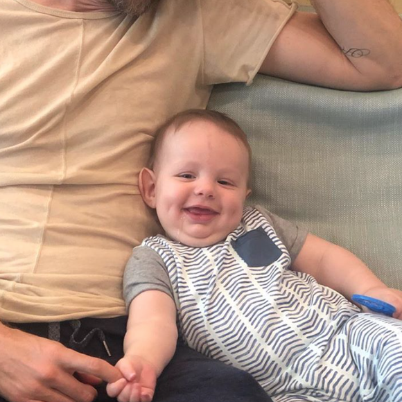 Jenson Button et son fils Hendrix. Mars 2020.
