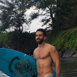 Christophe, le fiancé de Marine Lorphelin, fan de surf, le 15 août 2019