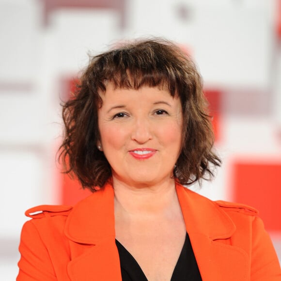 Exclusif - Anne Roumanoff - Enregistrement de l'émission ' Vivement Dimanche ' au studio Gabriel le 15 mai 2020 . Diffusion le 31 mai 2020 sur France 2. © Guillaume Gaffiot / Bestimage