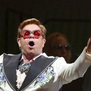 Elton John en concert pour sa dernière représentation en Australie à Sydney le 7 mars 2020.