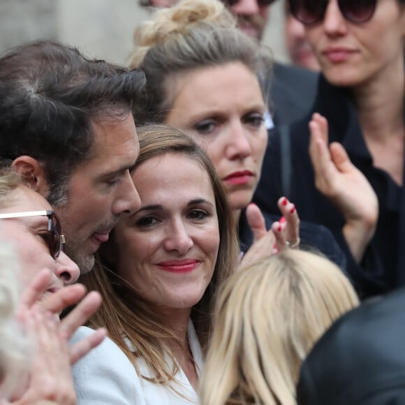Joëlle Bercot (femme de Guy Bedos), Nicolas Bedos et sa soeur Victoria Bedos - Sorties - Hommage à Guy Bedos en l'église de Saint-Germain-des-Prés à Paris le 4 juin 2020.