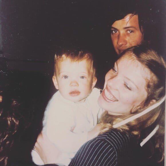Mélanie Thierry bébé avec sa mère, sur Instagram le 7 juin 2020.