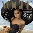 Ariana Grande, la peau plus mate que d'ordinaire, a été photographiée par Annie Leibovitz pour  Vogue . Numéro d'août 2019.