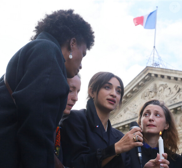 Camélia Jordana lors d'une manifestation contre le racisme et les violences policières place de la République à Paris le 9 juin 2020. © Panoramic / Bestimage