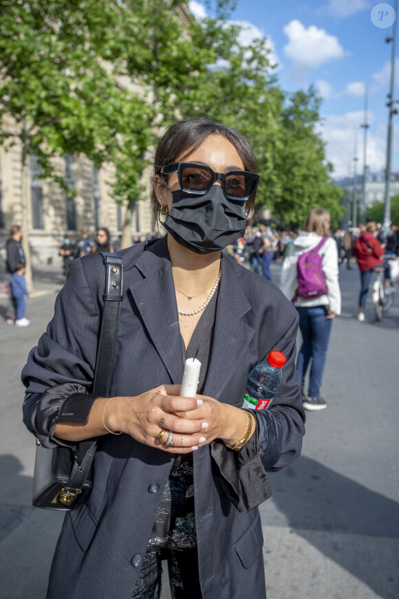 Camélia Jordana lors d'une manifestation contre le racisme et les violences policières place de la République à Paris le 9 juin 2020