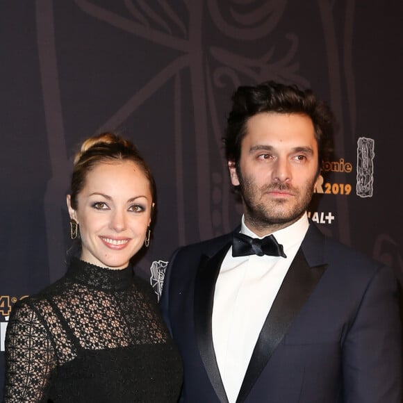 Pio Marmai et sa compagne Charlotte Ranson - Photocall de la 44ème cérémonie des César à la salle Pleyel à Paris. Le 22 février 2019 © Borde-Jacovides / Bestimage