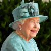 La reine Elisabeth II d'Angleterre assiste à une cérémonie militaire célébrant son anniversaire au château de Windsor dans le Bershire, le 13 juin 2020.