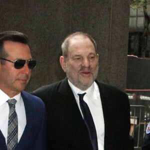 Harvey Weinstein et son avocat arrivent à la Cour suprême de New York. Le 25 avril 2019.