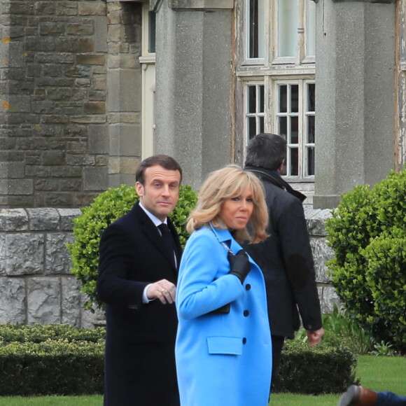 Le président de la république Emmanuel Macron et la Première Dame Brigitte Macron vont voter à la mairie du Touquet pour le premier tour des élections municipales - Le 15 Mars 2020 © Tiziano da Silva / Bestimage