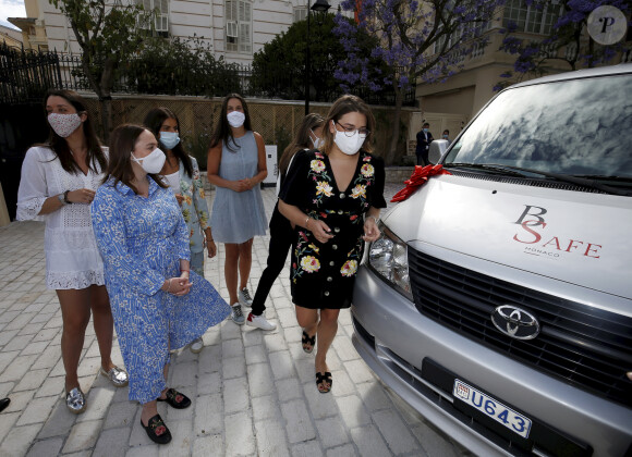 Exclusif - L'association Be Safe de Camille Gottlieb reçoit un véhicule de la part de la mairie de Monaco et du maire Georges Marsan à Monaco, le 18 juin 2020. © Jean-François Ottonello / Nice Matin / Bestimage