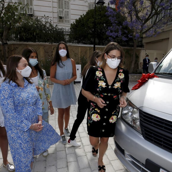 Exclusif - L'association Be Safe de Camille Gottlieb reçoit un véhicule de la part de la mairie de Monaco et du maire Georges Marsan à Monaco, le 18 juin 2020. © Jean-François Ottonello / Nice Matin / Bestimage