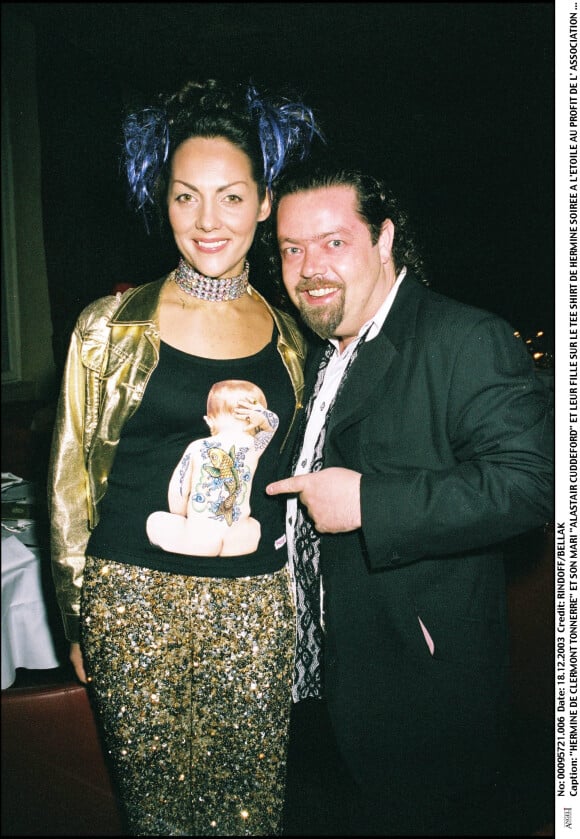 Hermine de Clermont-Tonnerre et son ex-mari Alastair Cuddeford, en soirée à Paris, en 2003.
