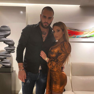 Nikola Lozina et sa fiancée Laura Lempika en 2019.