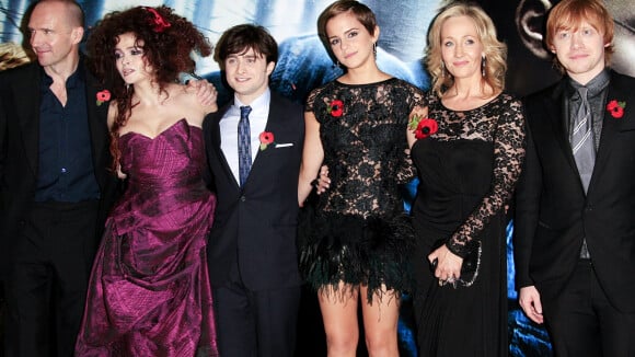 J.K. Rowling accusée de transphobie : son agence perd quatre auteurs !