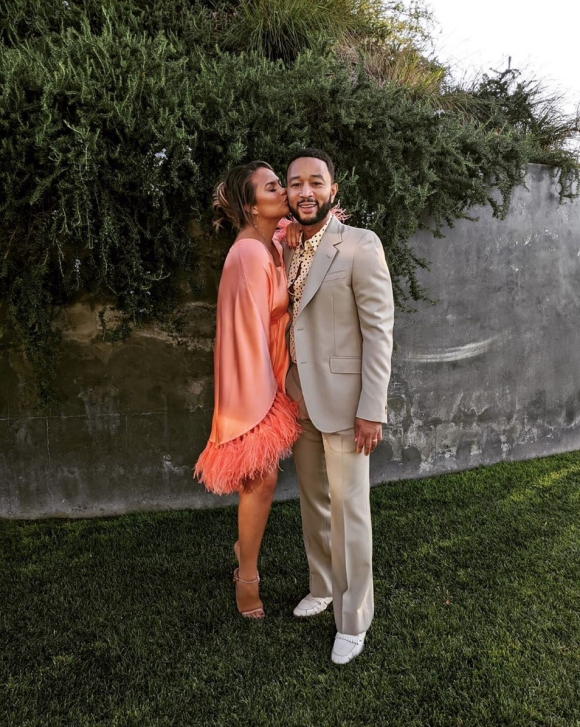 Chrissy Teigen et son mari John Legend. Juin 2020.
