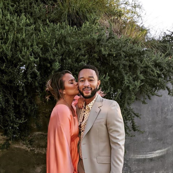 Chrissy Teigen et son mari John Legend. Juin 2020.