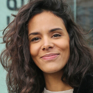 Exclusif - Shy'm arrive dans les studios de Radio France à Paris le 12 mars 2020. © Panoramic / Bestimage