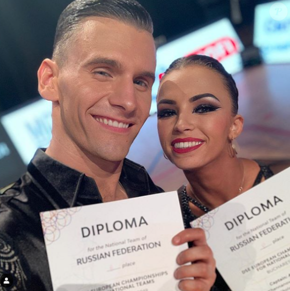 Marie Denigot ("Danse avec les stars") et son amoureux Nikolay Levchenkov avant le confinement et leur séparation.