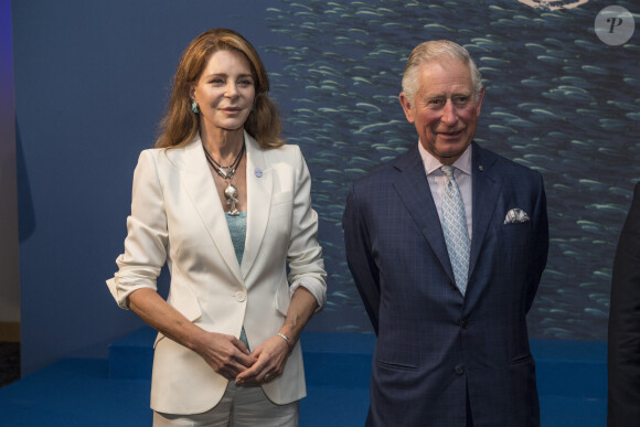 La reine Noor de Jordanie et le prince Charles participent à la conférence "Our Ocean" à Malte. Le 5 octobre 2017