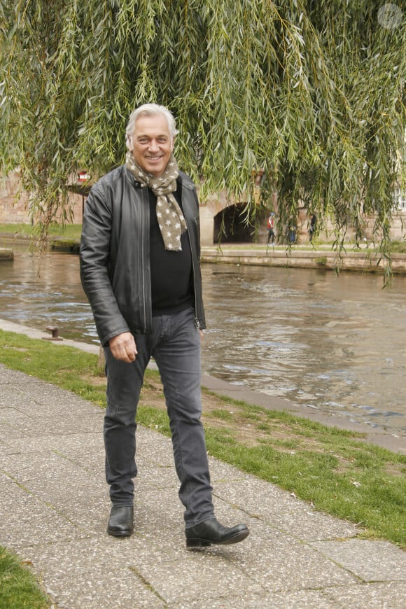 Stéphane Thebaut lors du tournage de l'émission "La maison France 5" à Strasbourg le 6 octobre 2017.