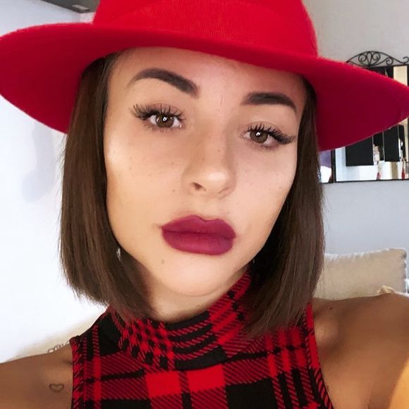 Rym de "La Villa" stylée sur Instagram, le 15 décembre 2019