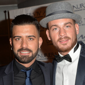 Vincent Queijo (Secret Story 7) et Raphaël (L'île des vérités 3) - Cérémonie des "Lauriers TV Awards 2015" à la Cigale à Paris, le 6 janvier 2015.