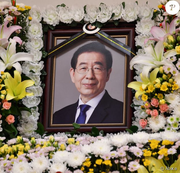 Park Won-soon, le maire de Séoul, a été retrouvé mort le 10 juillet 2020. Accusé de harcèlement sexuel, il se serait donné la mort.