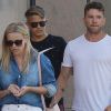 Exclusif - Reese Witherspoon se promène avec son ex-mari Ryan Philippe et leur fils Deacon à Los Angeles le 19 juillet 2018.