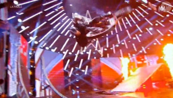 Kenny Thomas dans "La France à un incroyable talent, la bataille du jury", le 14 juillet 2020, sur M6