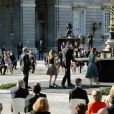 Le roi Felipe VI d'Espagne et sa fille la princesse Leonor des Asturies ont déposé une rose blanche à la mémoire des victimes du coronavirus le 16 juillet 2020 lors de la cérémonie d'hommage national organisée sur la place de l'Armurerie au palais royal, à Madrid. La reine Letizia et l'infante Sofia y assistaient également.