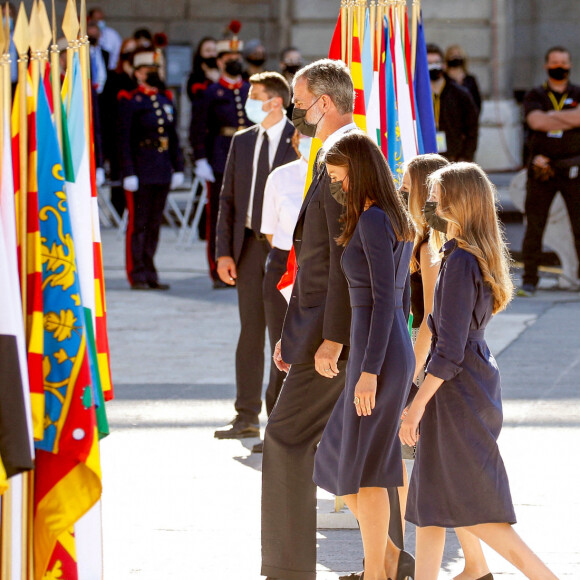 Le roi Felipe VI, la reine Letizia et leurs filles la princesse Leonor et la princesse Sofia d'Espagne - La famille royale d'Espagne lors de la commémoration en hommage aux victimes du Coronavirus (COVID-19) à Madrid. Le 16 juillet 2020