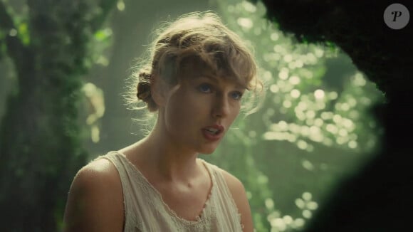 Le nouveau clip de Taylor Swift 'cardigan' extrait de son nouvel album 'folklore'. Juillet 2020.