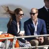 Le prince William, duc de Cambridge, et Catherine Kate Middleton, duchesse de Cambridge sur bateau pour St Martins lors de leur visite au jardin de l'abbaye à Tresco sur les îles Scilly le 2 septembre 2016.  The Duke and Duchess of Cambridge travel by boat to St Martins, after visiting Tresco Abbey Garden in Tresco, in the Isles of Scilly, on September 2, 2016.02/09/2016 - Tresco