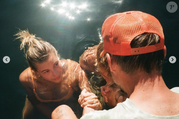 Justin Bieber et son épouse Hailey Baldwin se sont fait baptiser. Août 2020.
