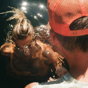 Justin Bieber et son épouse Hailey Baldwin se sont fait baptiser. Août 2020.