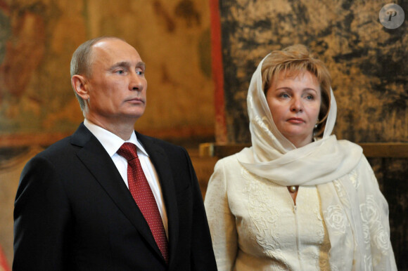 Vladimir Poutine et son epouse Lioudmila lors d'une ceremonie au Kremlin a Moscou le 7 mai 2012 <br /><br />