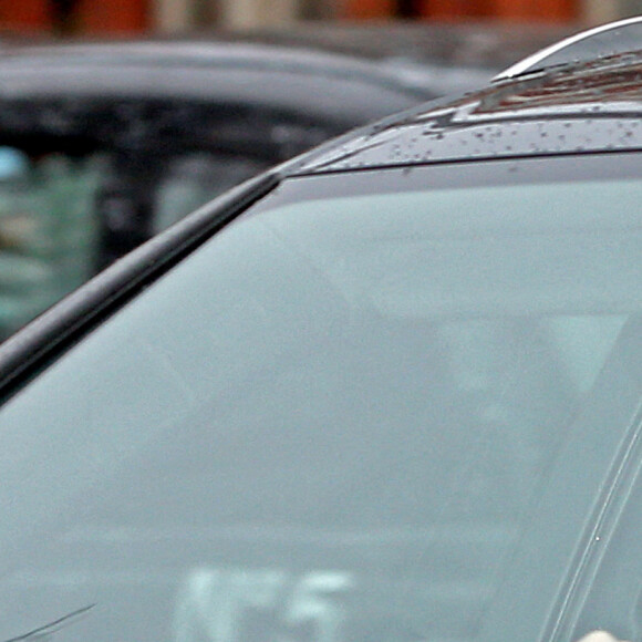 Le prince William quittant le palais de Kensington, à Londres le 14 janvier 2020, au lendemain du sommet familal convoqué par la reine Elizabeth à Sandringham.