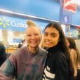 Sia paye les courses de tous les clients d'un supermarché pour Thanksgiving. Palm Springs, Californie. Le jeudi 28 novembre 2019.