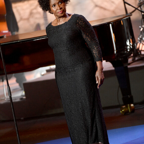 Exclusif - Liz McComb, chanteuse, compositrice et pianiste américaine de gospel et de spirituals, durant le premier jour d'enregistrement de l'émission de télévision "Nice Jazz Festival" au Théâtre de Verdure à Nice, le 24 juillet 2020. Ce programme musical présenté par C.Moses et A. Manoukian, sera diffusé en prime time sur France 3 le 21 Août 2020. © Bruno Bebert/Bestimage  Exclusive - For Germany call for price - First day of rehearsals for the television show "Nice Jazz Festival" at the Théâtre de Verdure in Nice on July 24, 2020. This musical program presented by C. Moses and A. Manoukian, will be broadcast in prime time on France 3 at the end of August. 