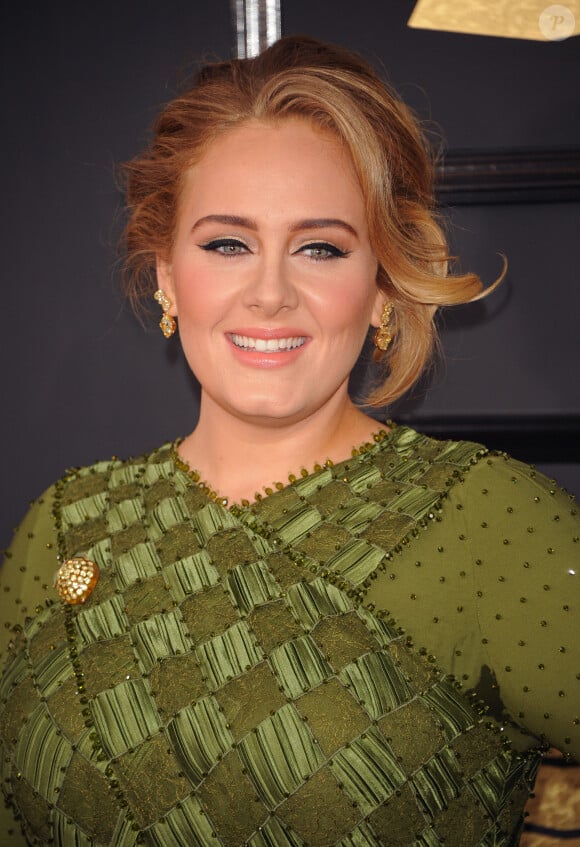 Adele à la 59ème soirée annuelle des Grammy Awards au théâtre Microsoft à Los Angeles, le 12 février 2017.