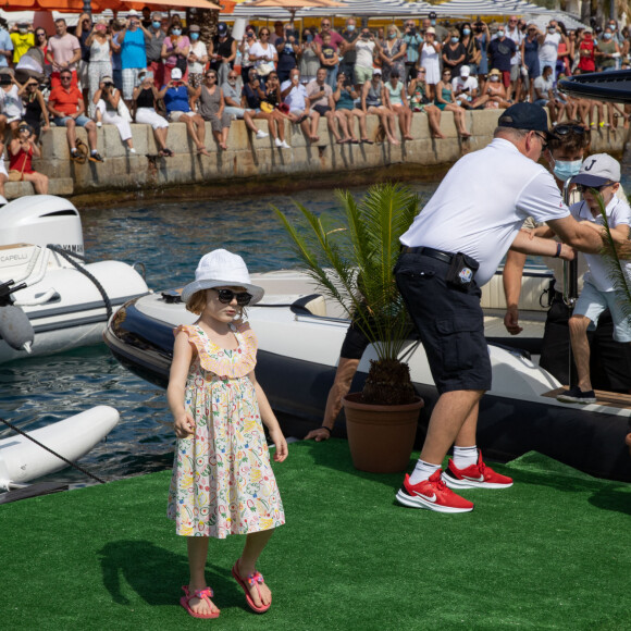 La famille princière de Monaco au départ de la 3ème édition de la course "The Crossing : Calvi-Monaco Water Bike Challenge". Ce défi caritatif organisé par la Fondation Princesse Charlène se déroule les 12 et 13 septembre. Deux équipes de quatre athlètes, parmi lesquels la Princesse et son frère Gareth Wittstock, secrétaire général de la fondation, vont se relayer en water bike durant 24h pour relier les 180km qui séparent Calvi de Monaco. Calvi, le 12 septembre 2020. © Olivier Huitel/Pool Monaco/Bestimage