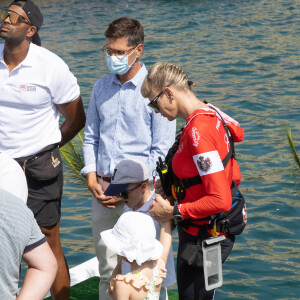 La famille princière de Monaco au départ de la 3ème édition de la course "The Crossing : Calvi-Monaco Water Bike Challenge". Ce défi caritatif organisé par la Fondation Princesse Charlène se déroule les 12 et 13 septembre. Deux équipes de quatre athlètes, parmi lesquels la Princesse et son frère Gareth Wittstock, secrétaire général de la fondation, vont se relayer en water bike durant 24h pour relier les 180km qui séparent Calvi de Monaco. Calvi, le 12 septembre 2020. © Olivier Huitel/Pool Monaco/Bestimage